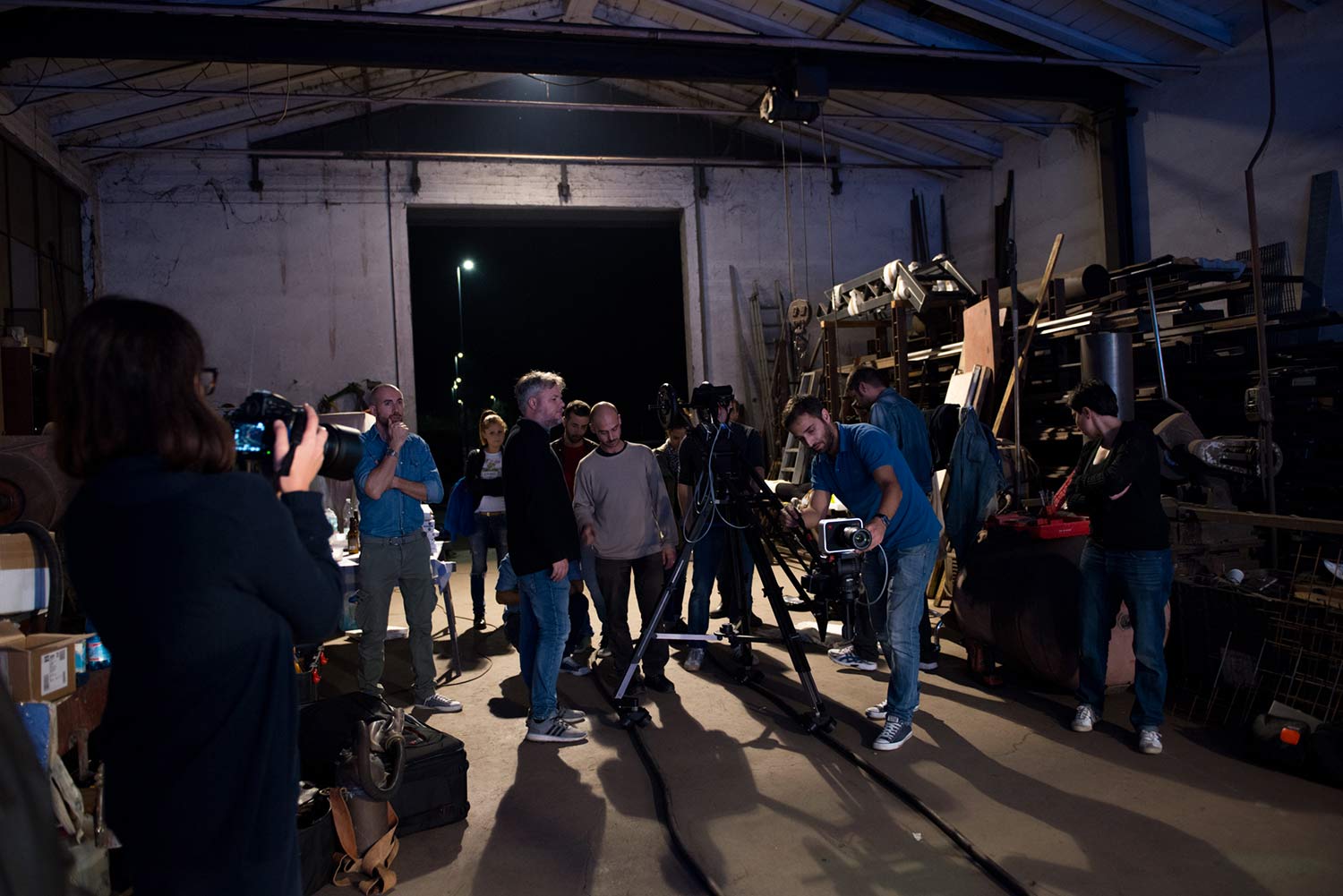 Patrizio Gioffredi e il collettivo John Snellinberg sul set di "Bandits on Mars"